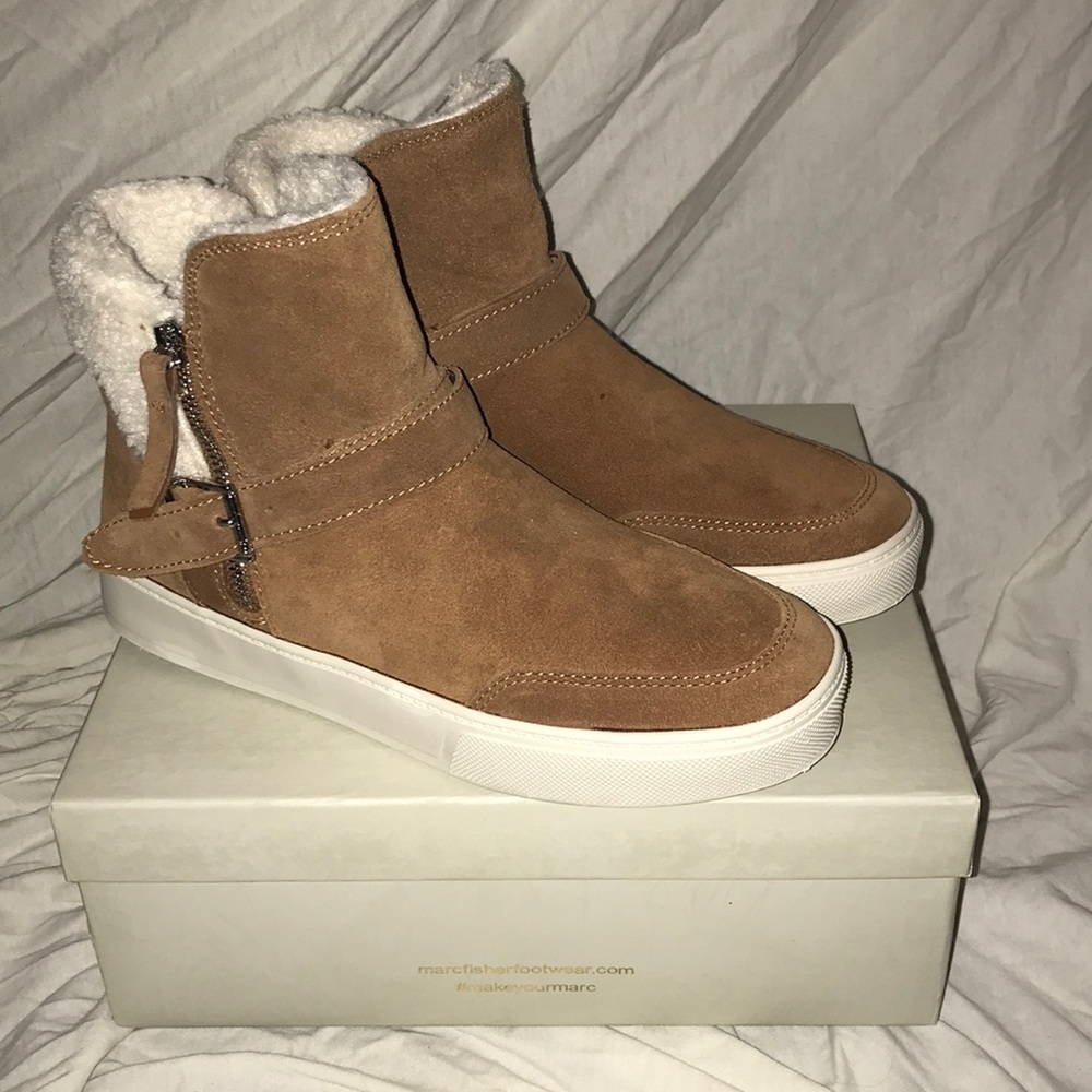 Marc Fisher Sabelia Sherpa Lined Sneaker 8